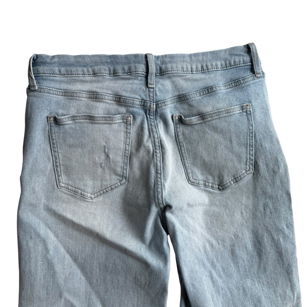 Vera Wang distressed Boyfriend Cropped Denim Jeans Light Blue Size 8 Mid Rise - Picture 8 of 9